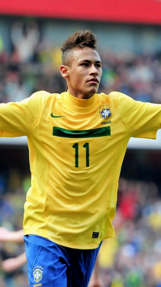 十字路口的舞者:内马尔、桑托斯与膝盖手术背后的足球寓言