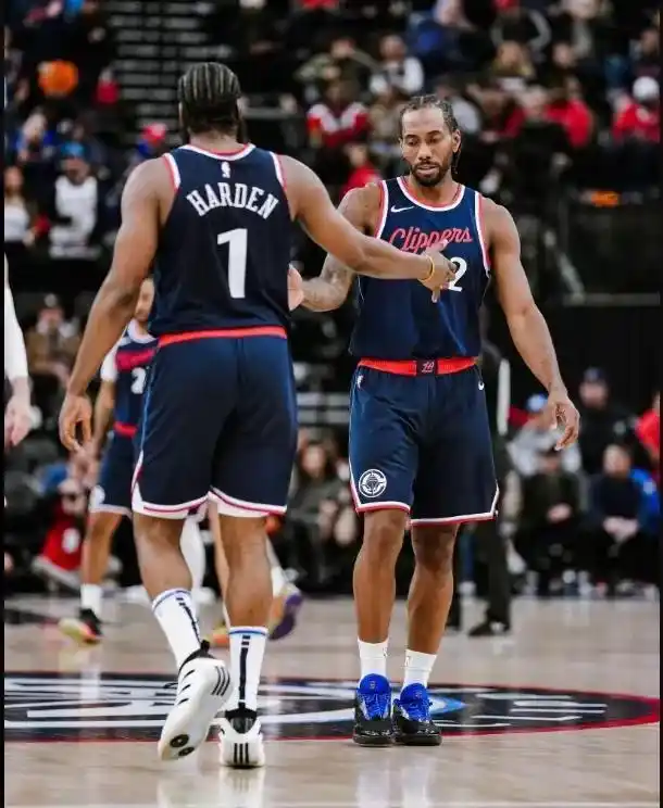 绝境拒拆核:快船的冠军执念与现实困局